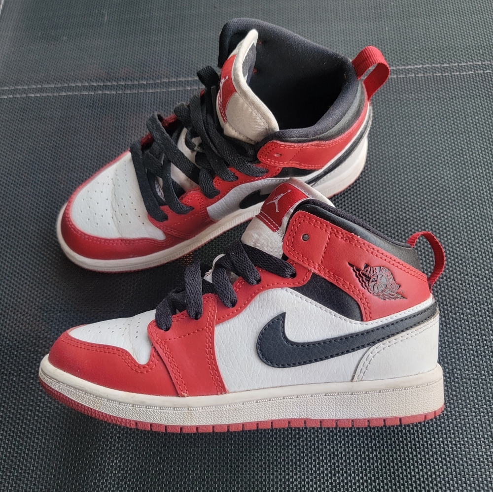 🚫SOLD🚫 Jordan 1 Mid